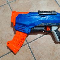 NERF CON CARICATORE MOBILE