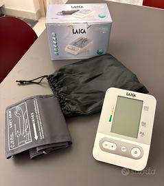 Misuratore di pressione con custodia