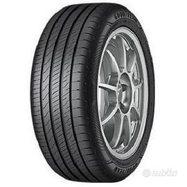 treno gomme NUOVO Goodyear efficient grip 