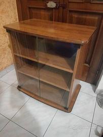 Mobiletto per casa