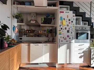 Cucina bianca top in inox