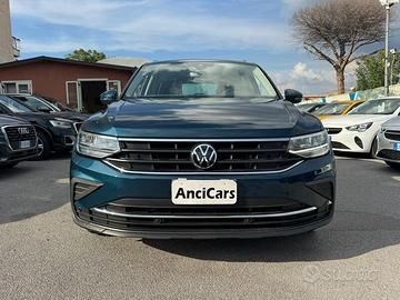 Volkswagen Tiguan 2.0 TDI SCR Life DSG