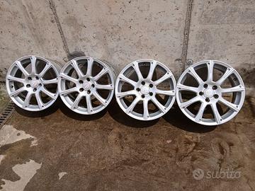 kit 4 cerchi in lega 17" X 7J 5 fori(5x110).