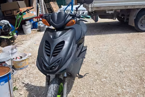 Yamaha aerox 50