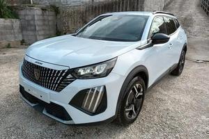 Peugeot 2008 PureTech 100cv S&S Allure
