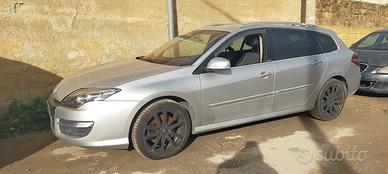 Ricambi Renault Laguna 2.0 D del 2011 M9R P8