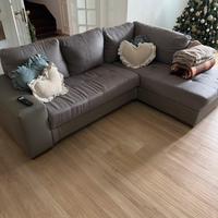 Divano angolare con penisola