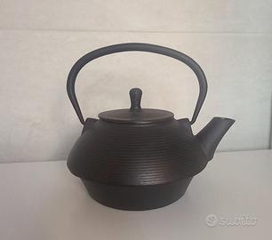Teiera in ghisa nera stile Giapponese 0.6l  Nuova