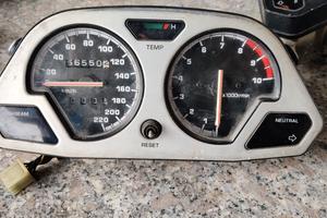 Yamaha xtz super tenerè 750