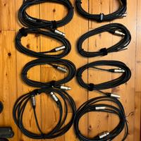 Aste microfono x2 e cavi x8