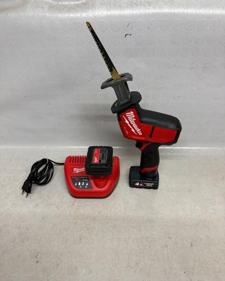 Seghetto dritto compatto Milwaukee M12 chz-402 C