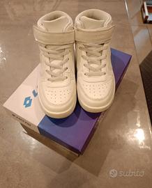 scarpe lotto 33