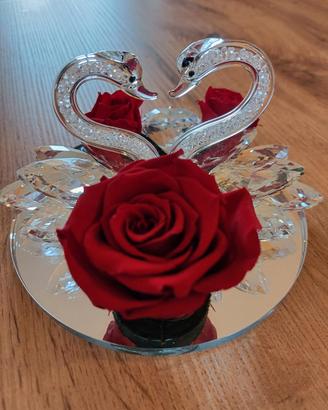 Rose stabilizzate con cigni di cristallo TIBO'