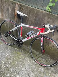 Bici da corsa Felt F55