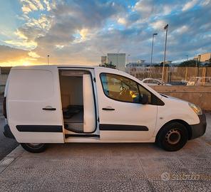 Citroen berligo frigo coibentato VAN BLUEHDi 75 L1