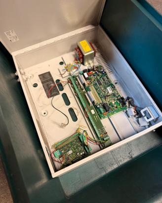 Centrale allarme tp16-256 Tecnoalarm