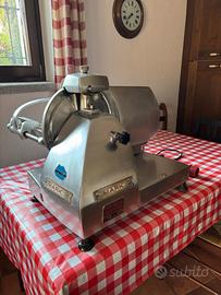Affettatrice professionale Mark M30