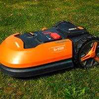 ROBOT TAGLIAERBA WORX LANDROID L mod. WR147E