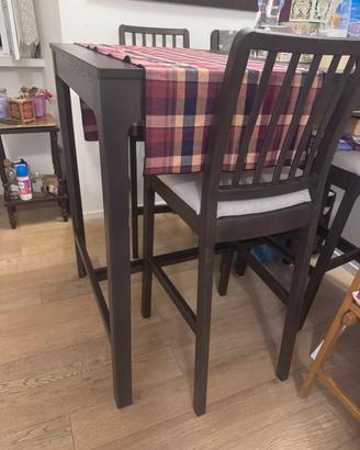 Tavolo alto ikea e 4 sedie