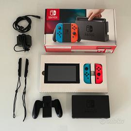 Console NINTENDO SWITCH Completa di Scatola