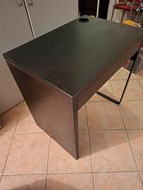 scrivania ikea