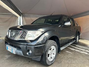 Nissan Navara 2.5 dCi 4 porte Double Cab XE