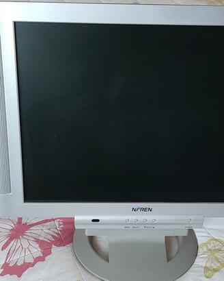 MONITOR CON CASSE INTEGRATE PERFETTO