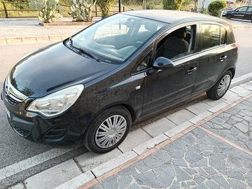 Opel corsa 1.3 CDTI anno 2012