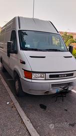 IVECO DAILY 