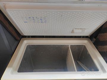 congelatore a pozzetto 