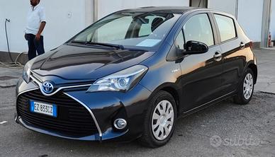 Toyota Yaris 1.5 Hybrid 5 porte Active