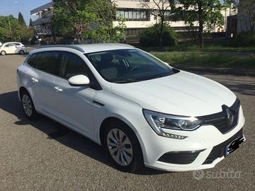 Renault Megane Autocarro 66kw/90cv - 2019