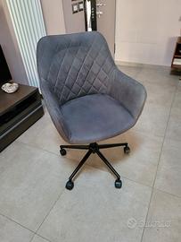poltroncina girevole scrivania soggiorno