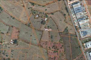Terreno di 7355 m² a Putignano