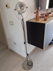 Lampada da terra Philips Areta 8C industriale