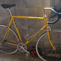 Bici da corsa Kastle K3