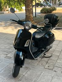 Vespa 300 GTS