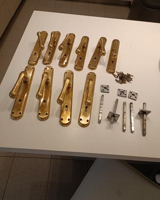 5 coppie di maniglie in ottone complete