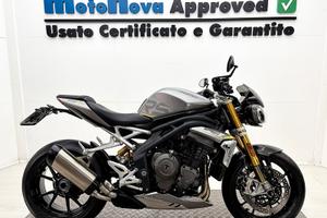 Triumph Speed Triple 1200 RS - MOTONOVA