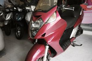 Honda Silver Wing 600