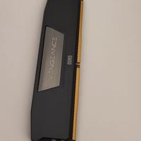 Ddr5 16gb con piccolo difetto estetico - testate
