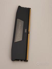 Ddr5 16gb con piccolo difetto estetico - testate