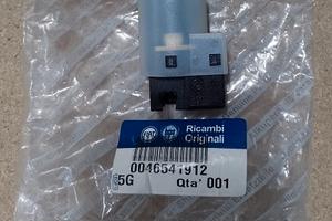 INTERRUTTORE STOP FIAT BRAVO/A, MAREA, PUNTO, LANC