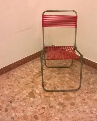 Piccola sedia vintage per campeggio, picnic ecc.