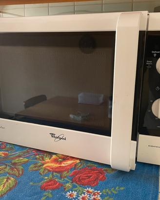 Forno microonde Whirlpool Compact con grill