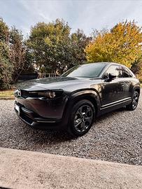 Mazda MX-30 Exceed Vintage Edition – Full Electric