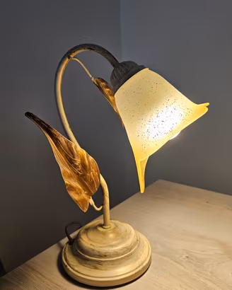 Lampada tavolo classica vetro Murano calla usata