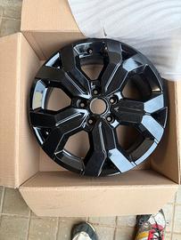 Cerchi in lega 17" originali Dacia Duster – Neri