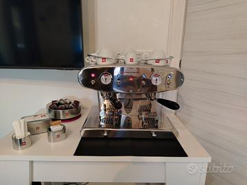 Macchina da caffè Illy x2. 2