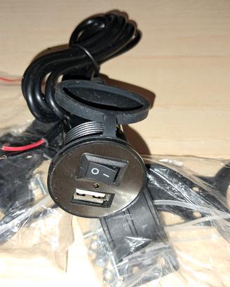 presa usb con interruttore e accessori montaggio